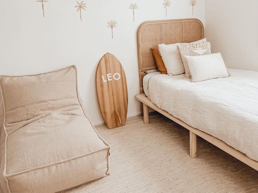 Cali Bed Base