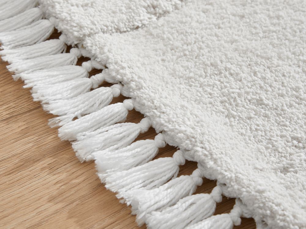 Kaya Flat-weaved Fringed Rug